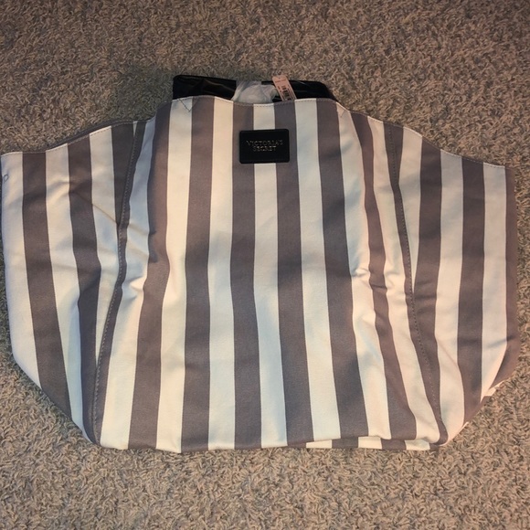 Victoria's Secret Handbags - VS Beach bag (brand new)